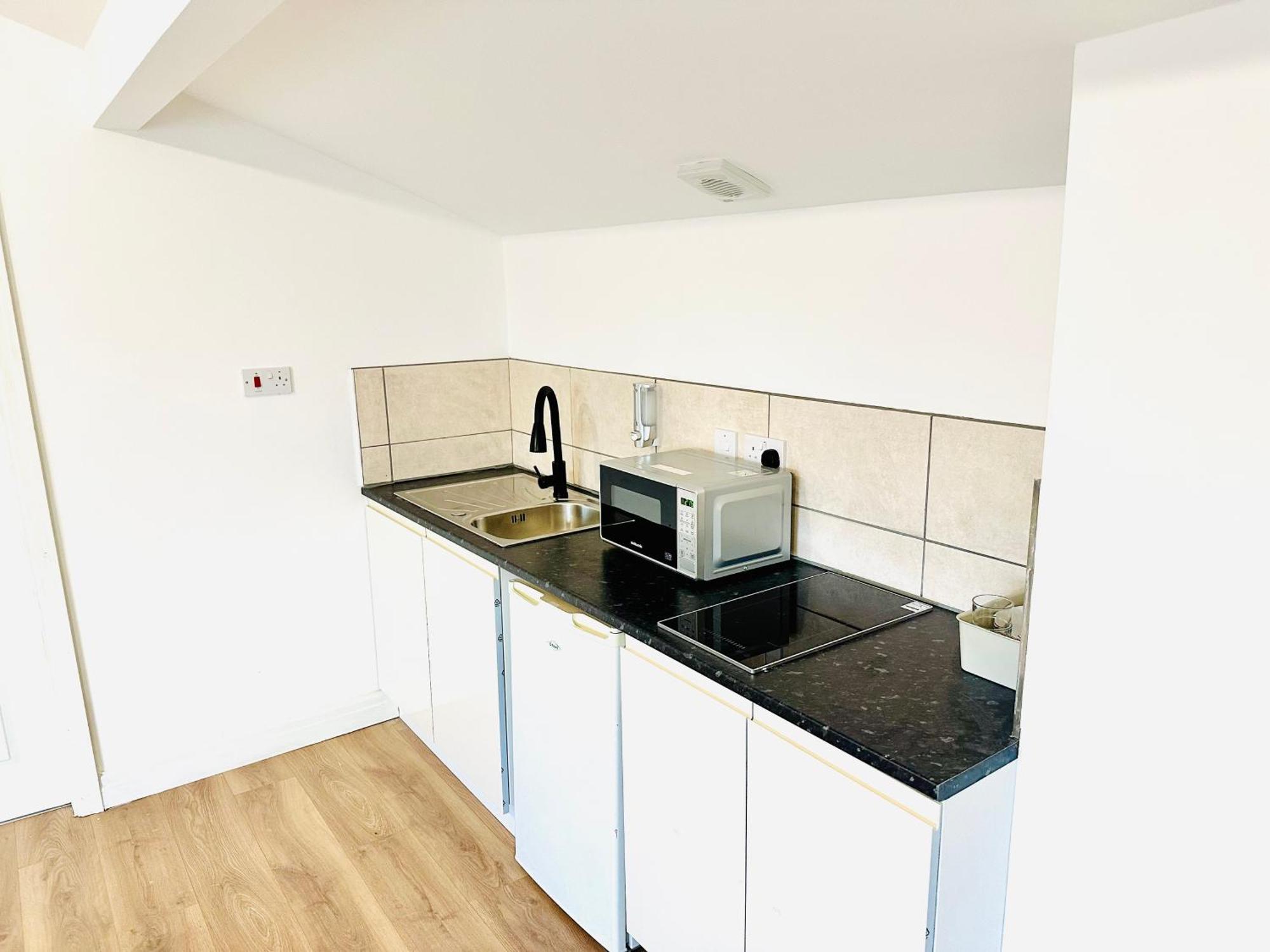 Albert Inn Apartments Манчестер Экстерьер фото