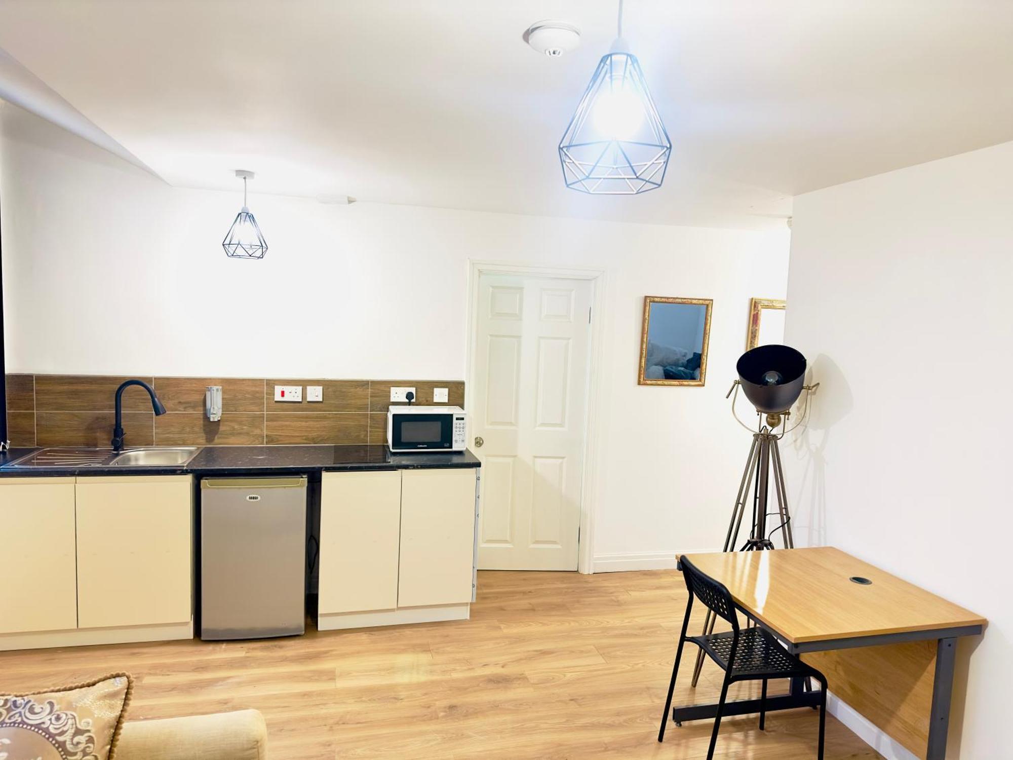 Albert Inn Apartments Манчестер Экстерьер фото