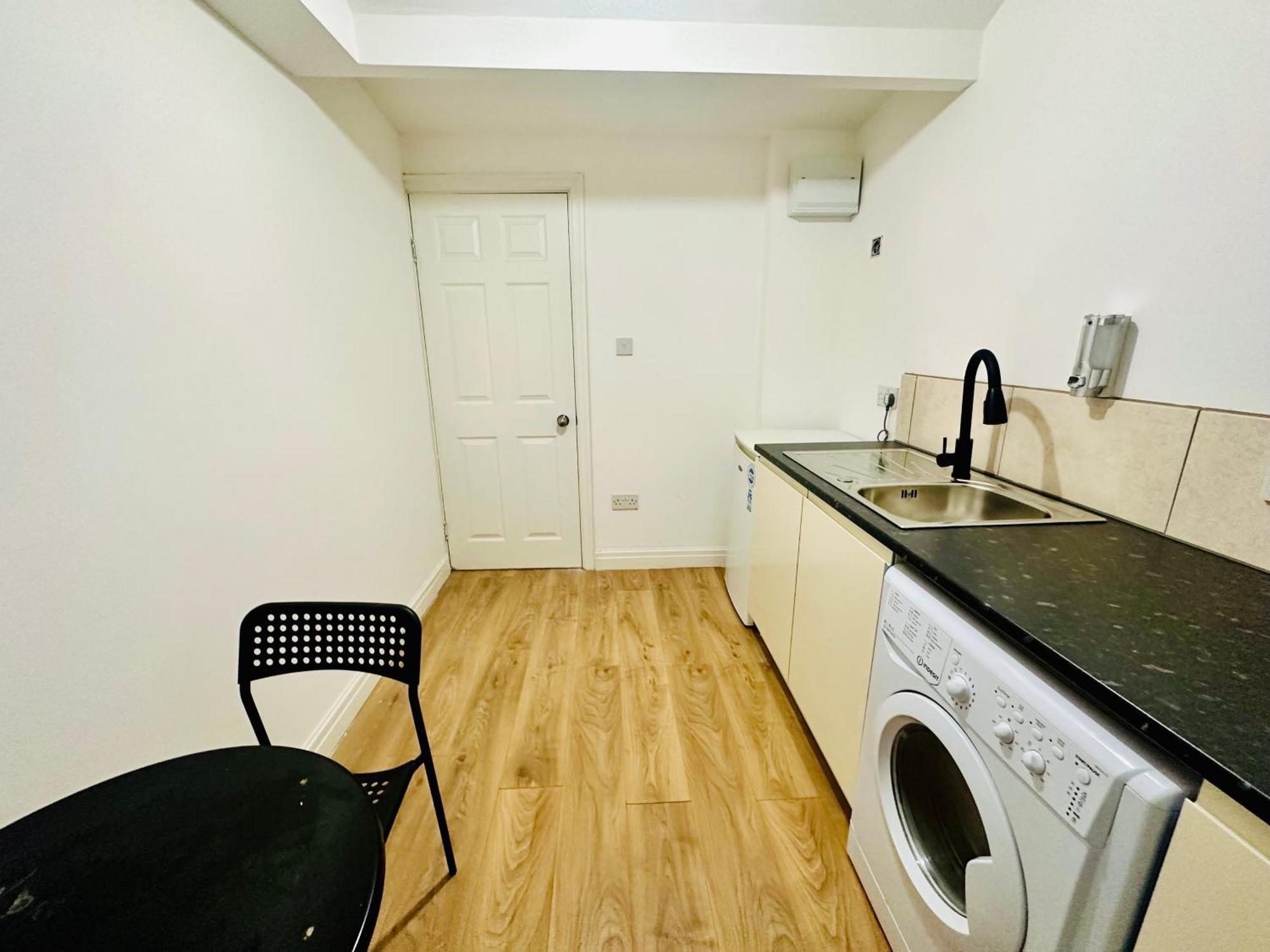 Albert Inn Apartments Манчестер Экстерьер фото