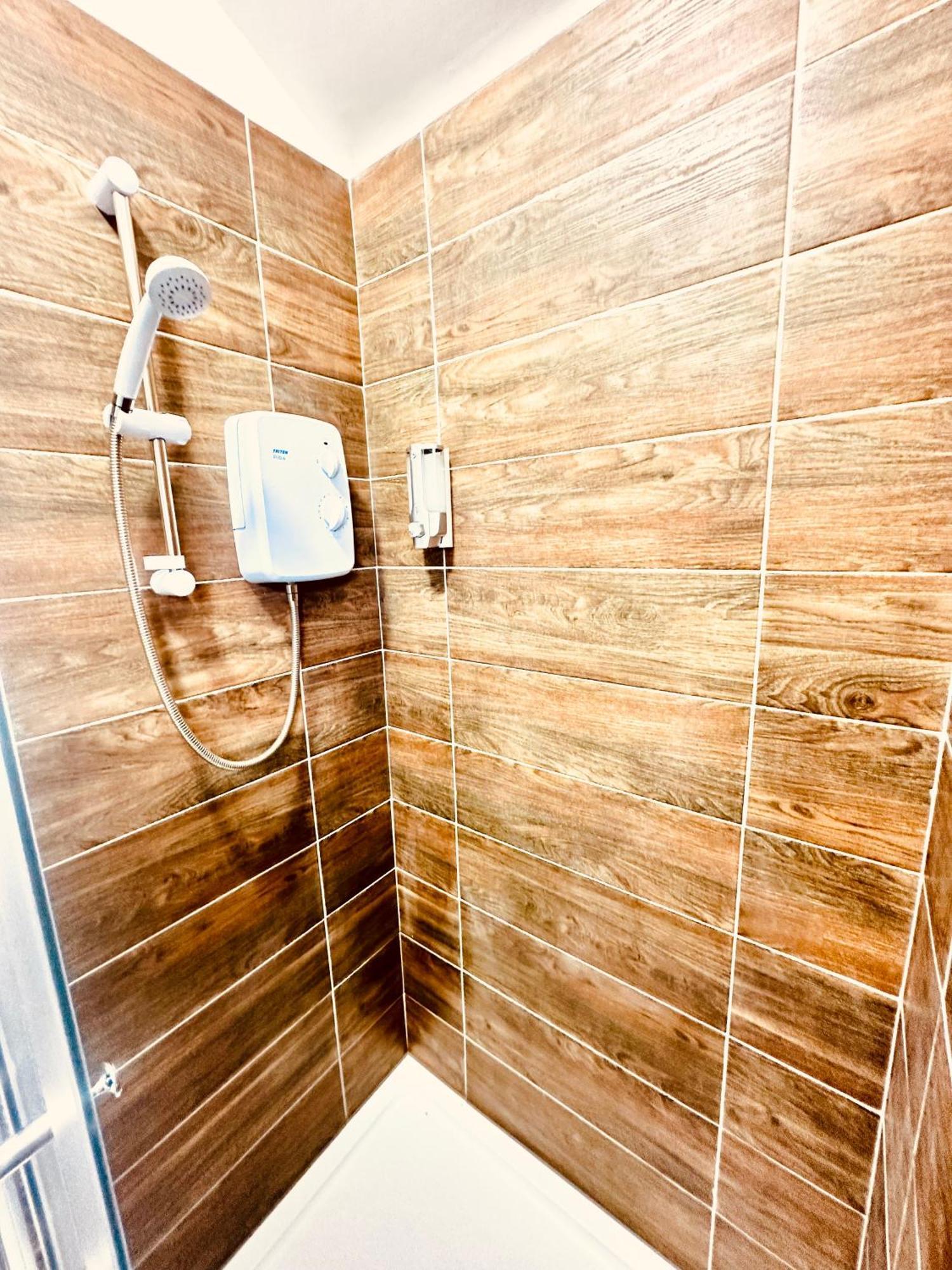 Albert Inn Apartments Манчестер Экстерьер фото